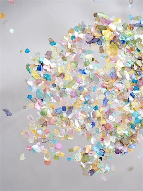 シェルフレーク(カラフル)【約1～3mm(約10g)】#1274[メール便可]まとめ買い20%OFF 貝殻の問屋さん ...