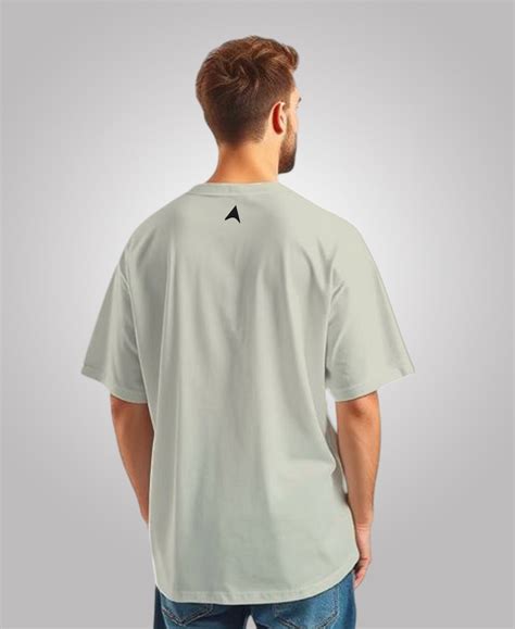 Wander Signature Oversized T- Shirt Livable Green – WANDERLOOMS