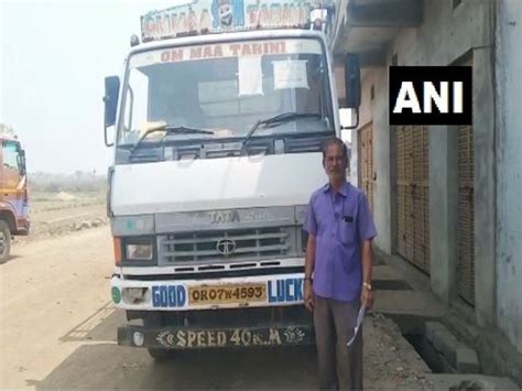 Truck driver fined Rs 1,000 for not wearing helmet in Odisha's Ganjam