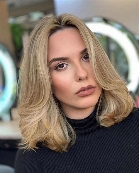 31 best face framing haircuts for every hair type and face shape – Artofit