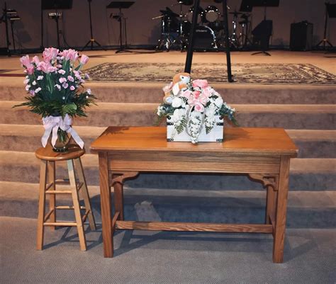 Jill Duggar, Derick Dillard share photos from stillborn daughter's funeral