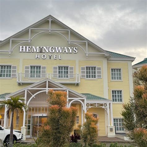 HEMINGWAYS HOTEL (East London) - Hotel Reviews, Photos, Rate Comparison ...