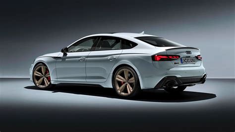 2025 Audi RS5 Photos: Interior, Exterior, and Videos