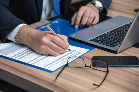 RFPとは？RFIとの違いや作成の流れ、注意点を解説 - Salesforceブログ