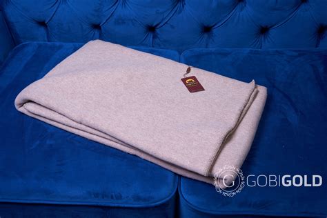 Одеяло тканое шерстяное из яка (Монголия) 180х200 см. - серо-бежевое ...