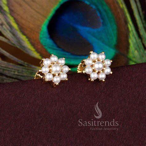 Micro Gold Plated Pearl Pavalam Flower Stud Earrings - Sasitrends