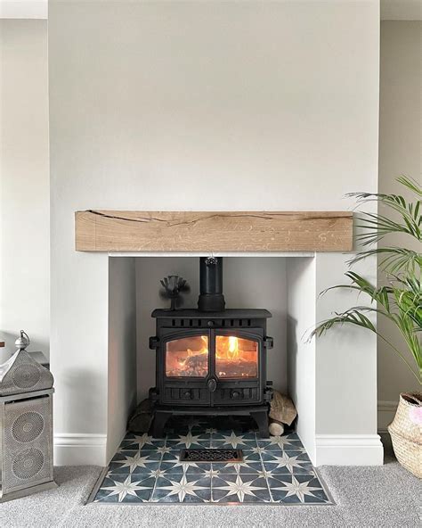 Log burner tile ideas - 13 creative ways to surround a stove - Atlas ...