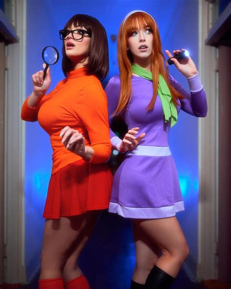 Velma and Daphne by Danielle Denicola and Morgan LeFoy : r/cosplaygirls