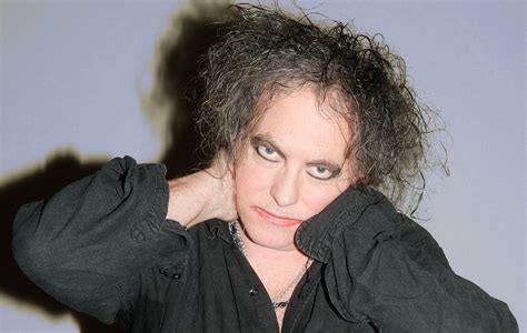 The Cure llegan al nº1 en más países y alcanzan el nº 2 en España - Muzikalia