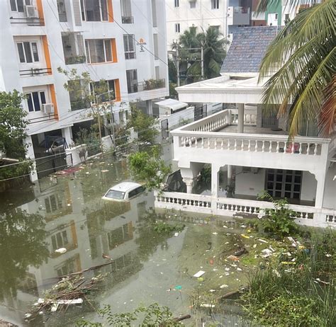 Death toll rises to 12; Boats and tractors used in rescue efforts in ...