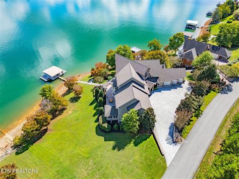 Homes for Sale in Norris TN | Lakefront Waterfront and Lake Access