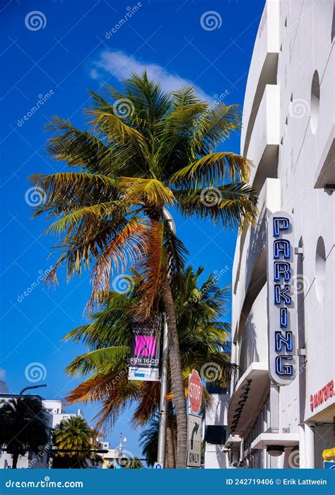 Parking Garage in Miami Beach - MIAMI, FLORIDA - FEBRUARY 14, 2022 Editorial Photo - Image of ...