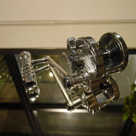 PE8 #silver/titanium JM Monster Game HG PE8 reel with Turbo Knob (1:4.9 ...