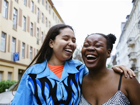 VITAMIN G - Girls United