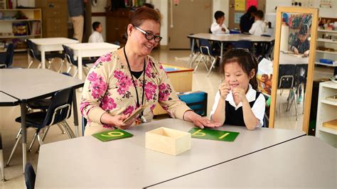 晨星中英双语幼儿学校 – Morning Star Montessori Center