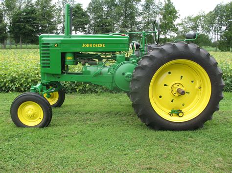 Antique JD Tractors for Sale 的图像结果