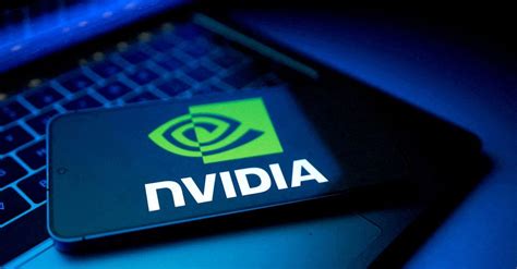 Conti e prospettive Nvidia danno fiato ai titoli tech, ma St scivola ...
