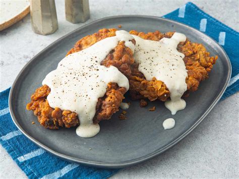 Country-Style Fried Steak with Creamy Homemade Gravy – Comfort at Its ...
