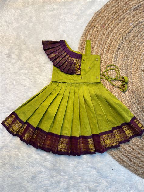 Top & Skirt – ChuttiPattu