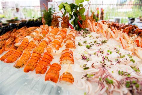 International Buffet at FEAST Restaurant in Royal Orchid Sheraton Hotel ...