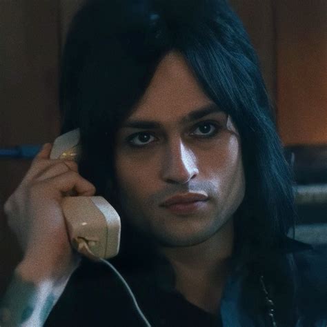 Douglas Booth as Nikki Sixx in the Dirt 2019 💥 | Никки сикс, Актеры, Фильмы