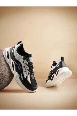 Buy Roadster Footwear online - Men - 1.122 products | FASHIOLA INDIA