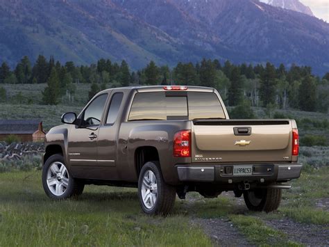 2007 Chevrolet Silverado 1500 Extended Cab Specs, Performance & Photos ...