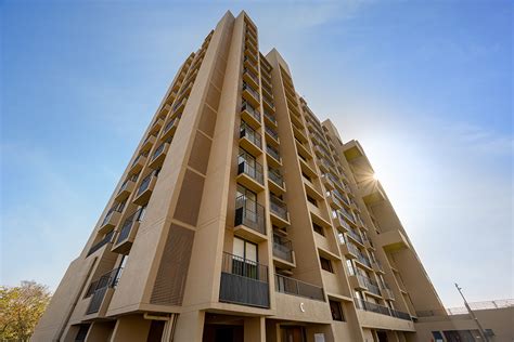2 & 2.5 BHK Apartments in Shela, Ahmedabad | Sun Shela One