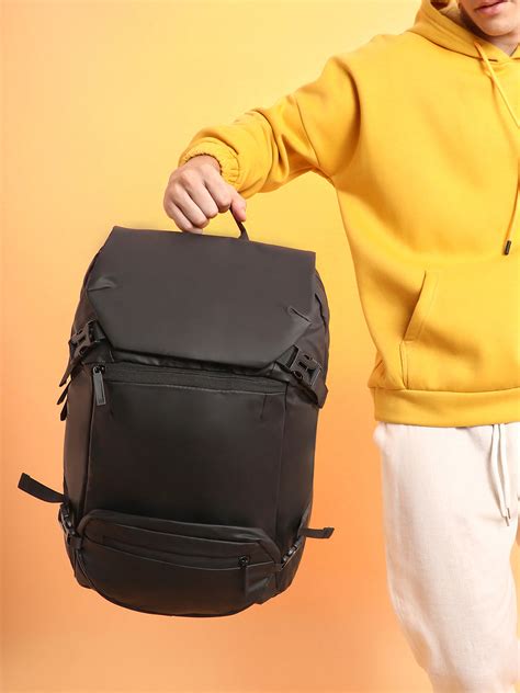 French Accent Men's The Modifier Backpack For Casual Wear | Charcoal ...