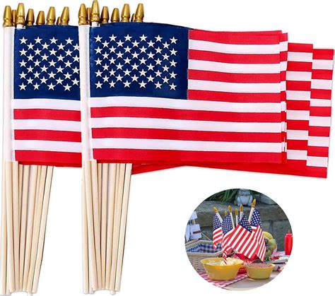 Amazon.com : 30Pcs 5x8 Inch Small American Flags on Stick US Wood Stick ...