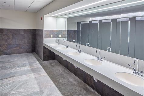 Commercial Bathroom Tile Design 的图像结果