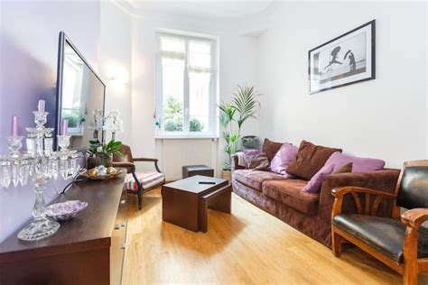 Arc de Triomphe – Champs Elysées 60m² - Bed and breakfasts for Rent in ...