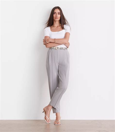 Petite LOFT Versa Seasonless Pleated Tapered Pants