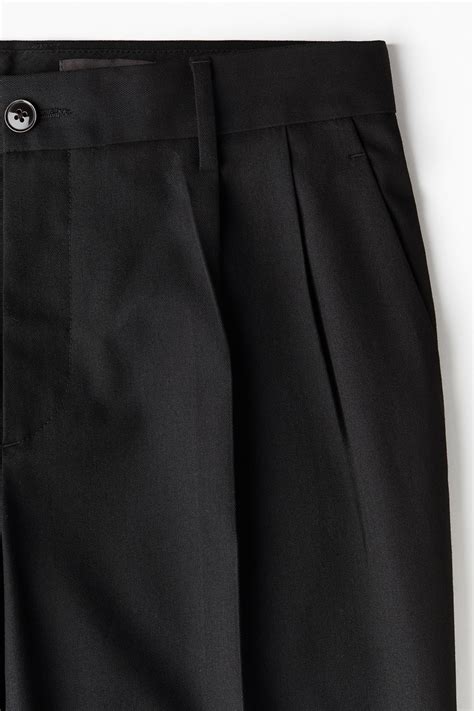 Men’s Black Regular Fit Tailored trousers | H&M IN