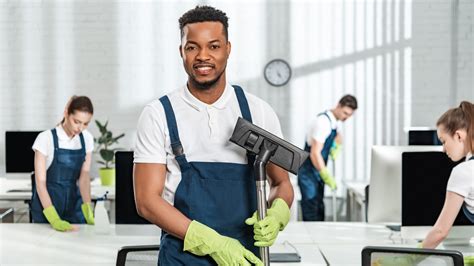 Should You Get Insurance and Bonding for Your Cleaning Business? - Taskbird