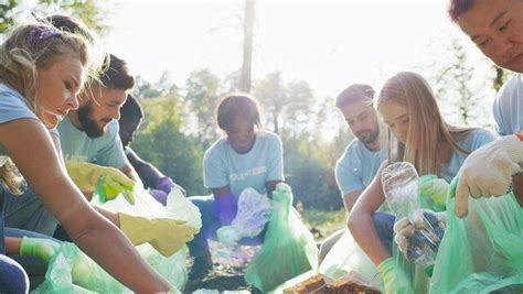 Community Trash Clean Up for our Girl Scout Award, Columbia Ice Rink ...