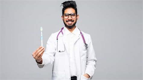 Best Toothpaste in India: Five Dentist-Recommended Types