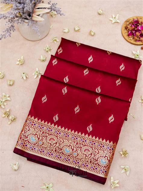 Blood Red Katan Silk Buti With Minakari Border Saree – Heritage Kashi