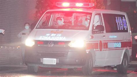 台救护车连遭6家医院拒收，救护人员叹：像无头苍蝇绕大圈_凤凰网