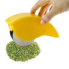 HPK Herb and Vegetable Mincer Chopper Kitchen Tool : Amazon.in: Home ...