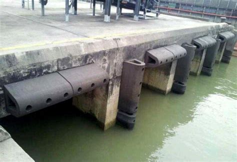 Using Boat Fenders 的图像结果