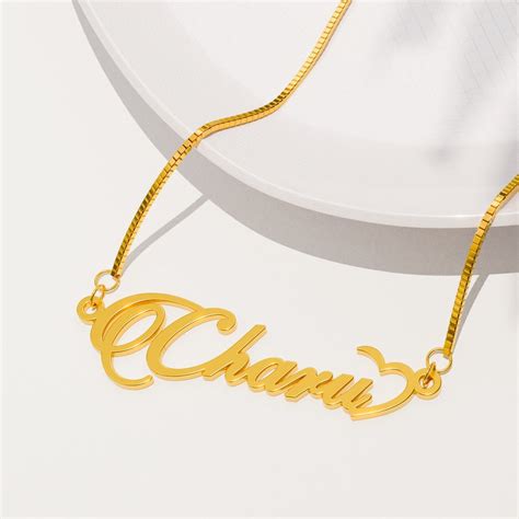 18K Gold Plated Half Heart Name Necklace – Klassy