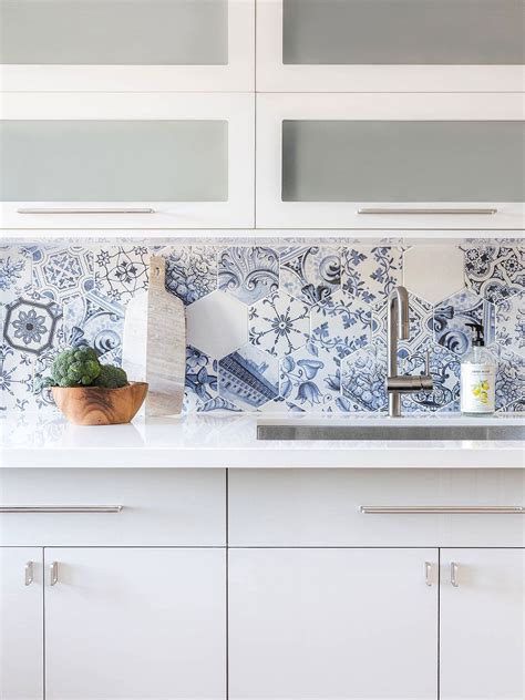 75+ Blue Backsplash Ideas ( Navy, Aqua, Royal or Coastal ) Blue Design ...