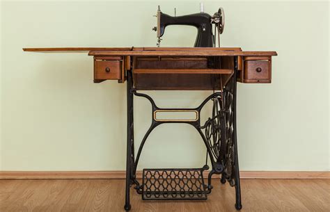 Antique Sewing Machine Table Values Explained Lovetoknow