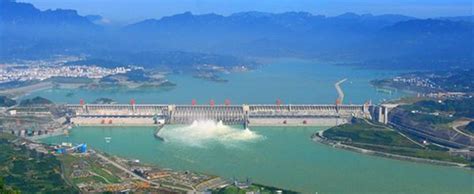 全球在建最大水电站白鹤滩水电站首批机组明日并网发电