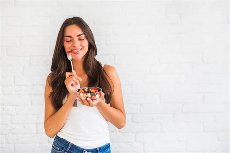 8 Proven Foods to Help in UTI – andMe