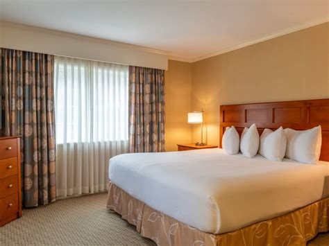 Ogunquit's Charming Oasis | Gorges Grant Hotel