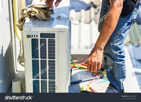 Air Conditioner Install: Over 21,139 Royalty-Free Licensable Stock ...