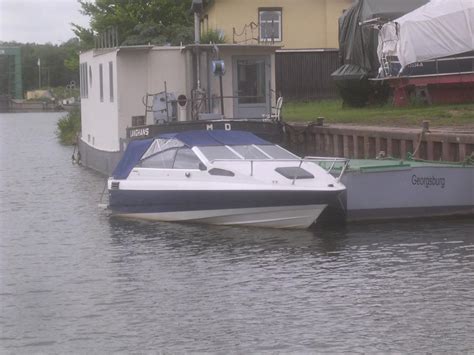 Bayliner 1850LS 0L LX ca 145PS Mercruiser Sportboot Bowrider in ...