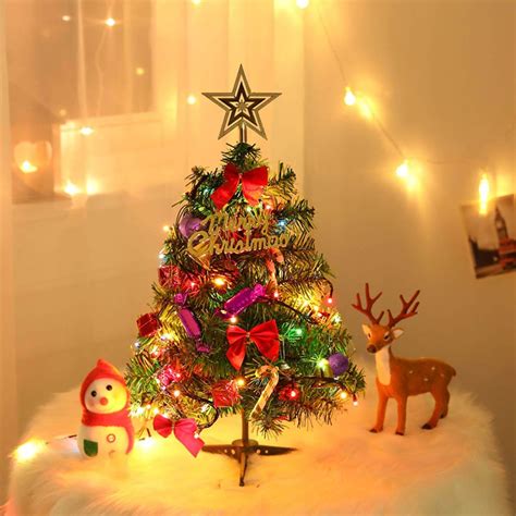 11+ Innovative And Festive Christmas Decorating Ideas Without A Tree - Architectures Ideas ...